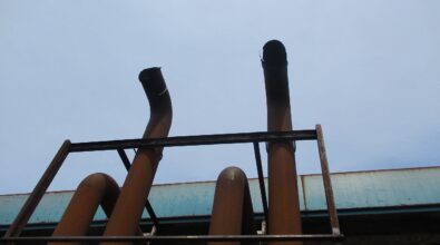 非常用発電機排気ライン製作交換